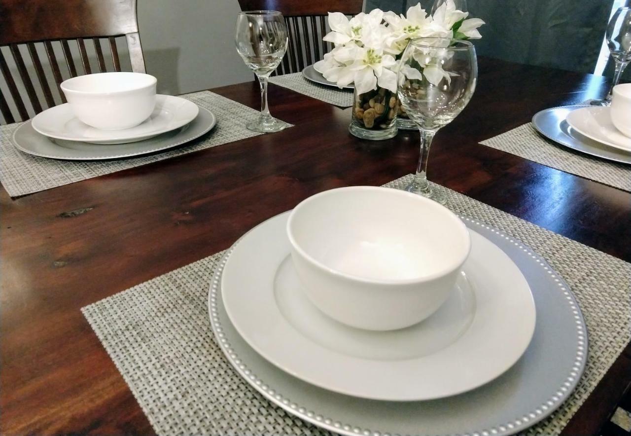 Delightful Townhome - Central Raleigh Location Ngoại thất bức ảnh