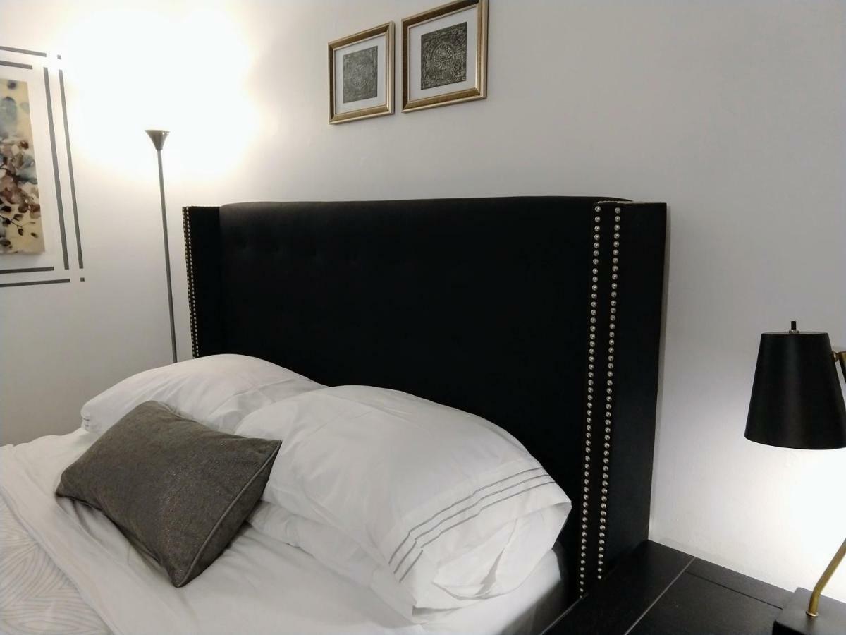 Delightful Townhome - Central Raleigh Location Ngoại thất bức ảnh
